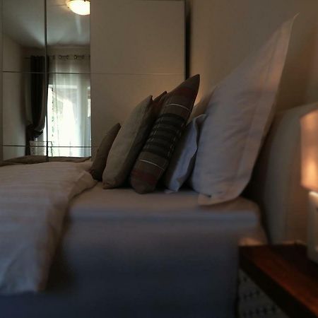 Apartment Julia Split Buitenkant foto